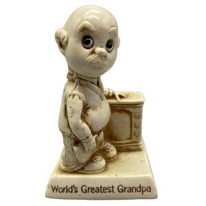 Vintage 1975 W&R Berries 793 World's Greatest Grandpa sillisculpt figurine READ